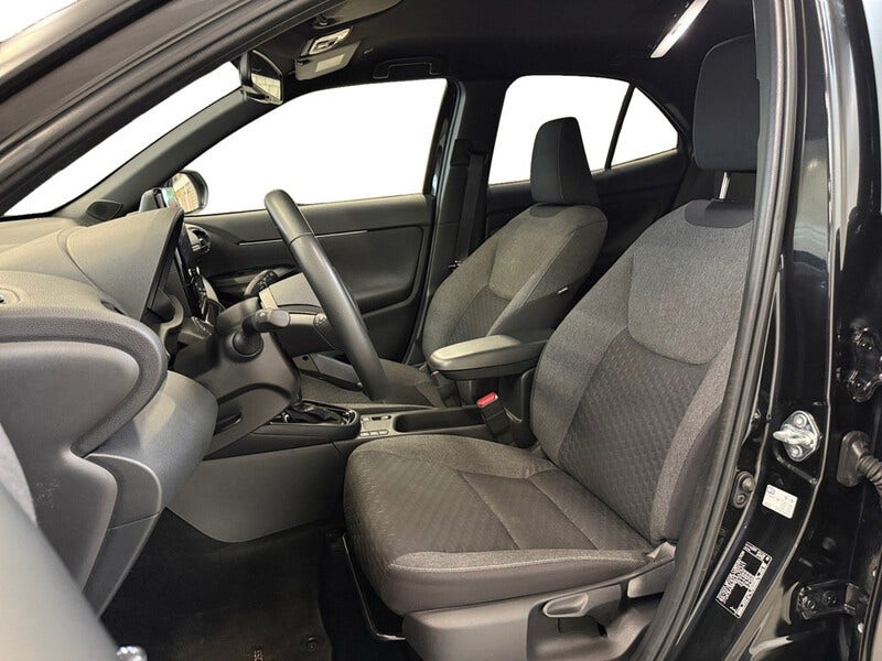 Toyota Yaris Cross (11)
