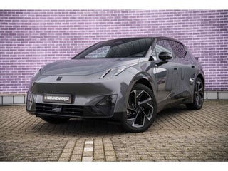 Lynk and Co 02