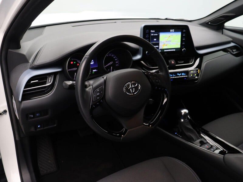 Toyota C-HR (12)