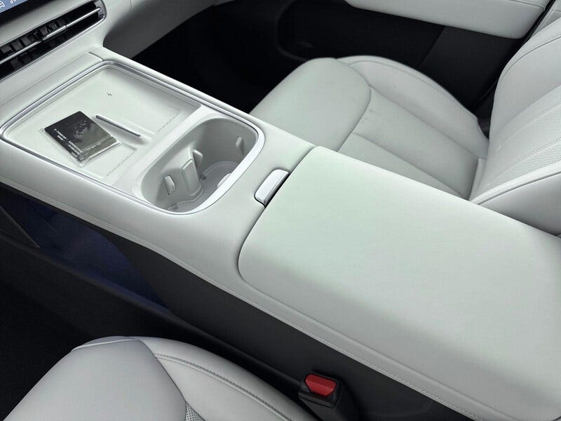 XPENG G6 (17)