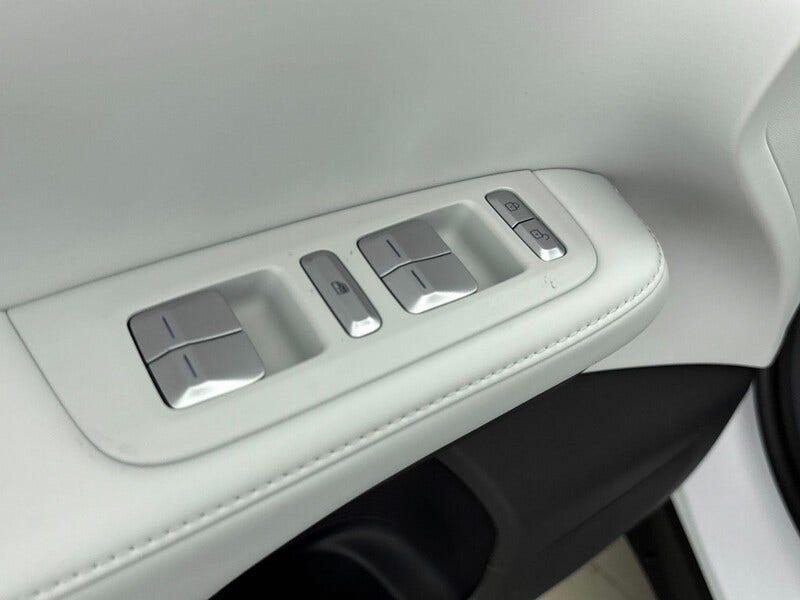 XPENG G6 (23)