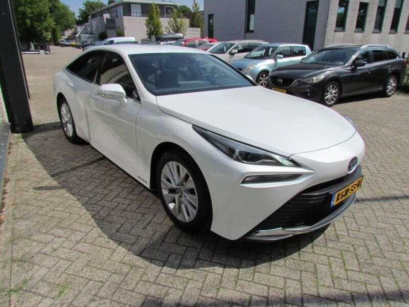 Toyota Mirai (5)