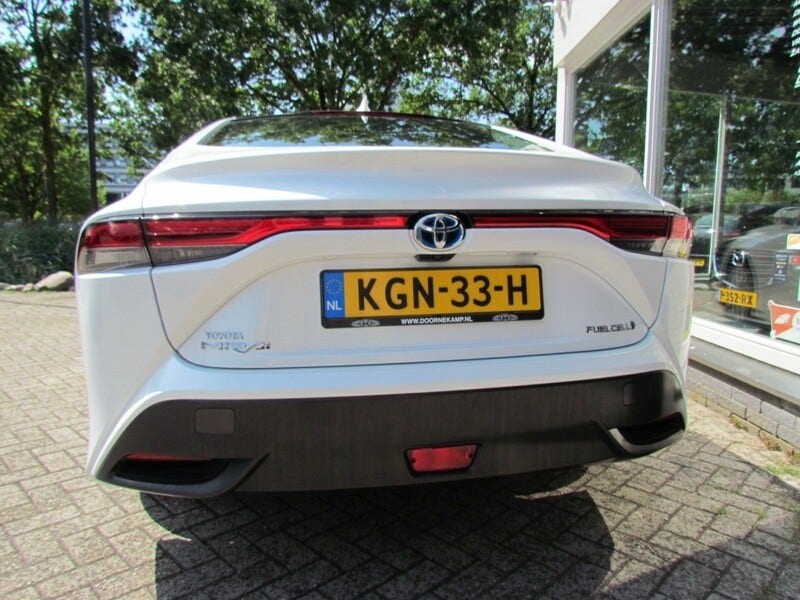 Toyota Mirai (7)