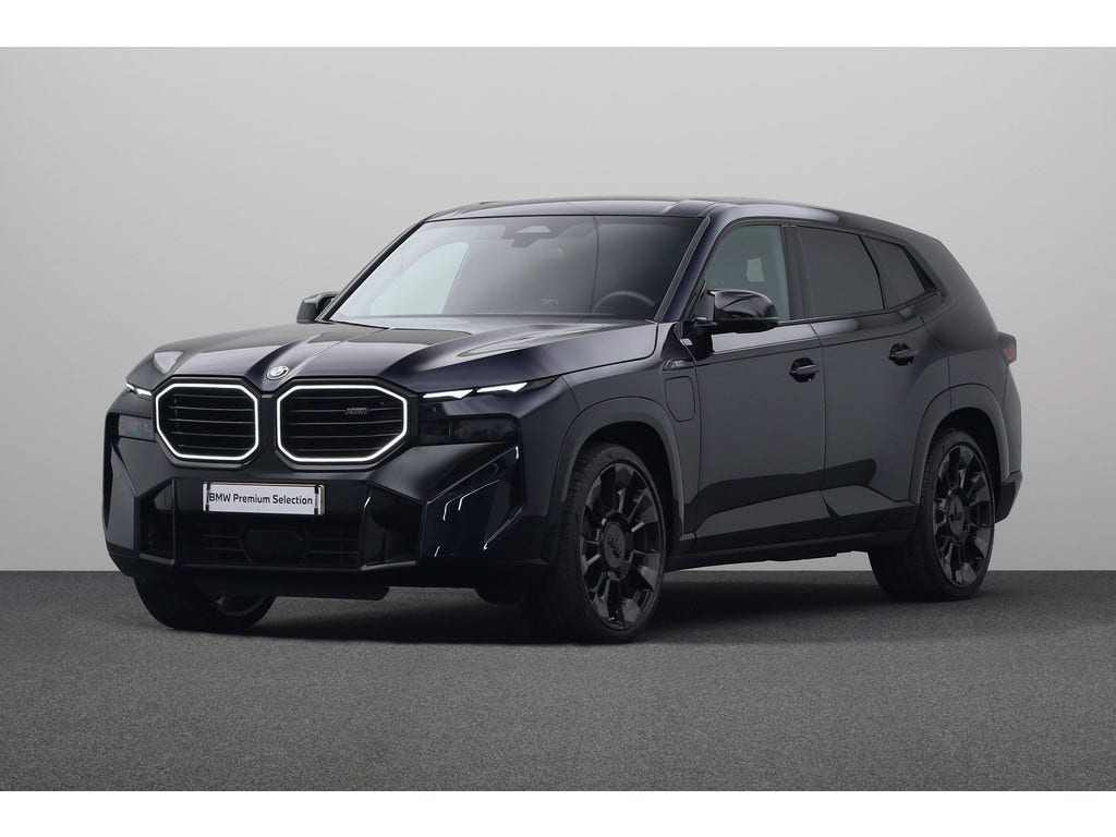 BMW XM
