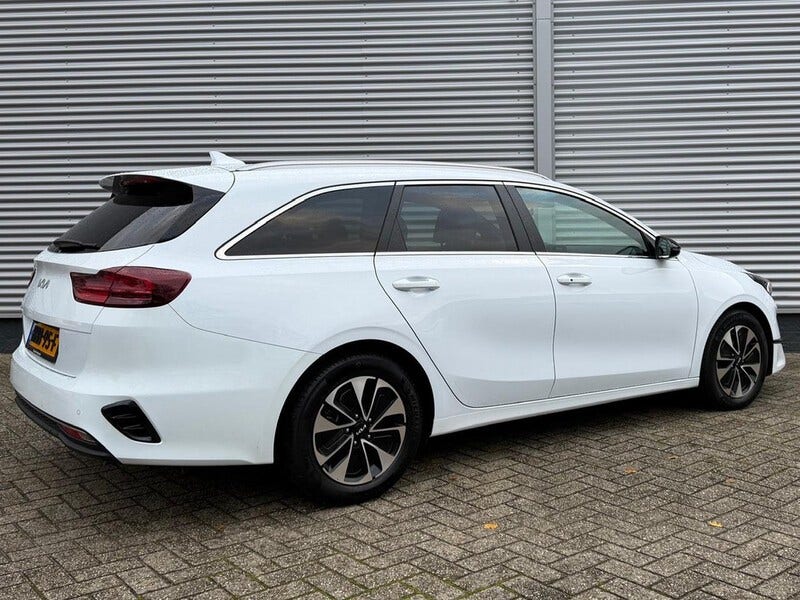 Kia Ceed Sportswagon (5)