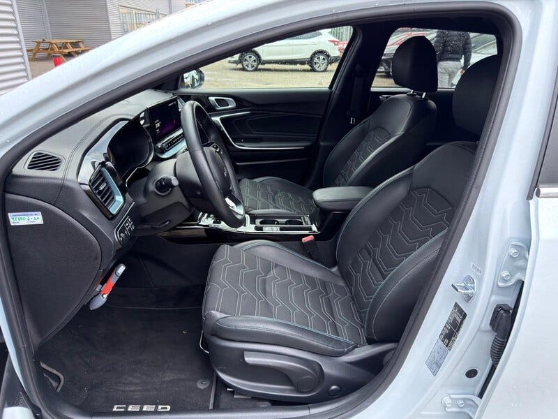 Kia Ceed Sportswagon (9)