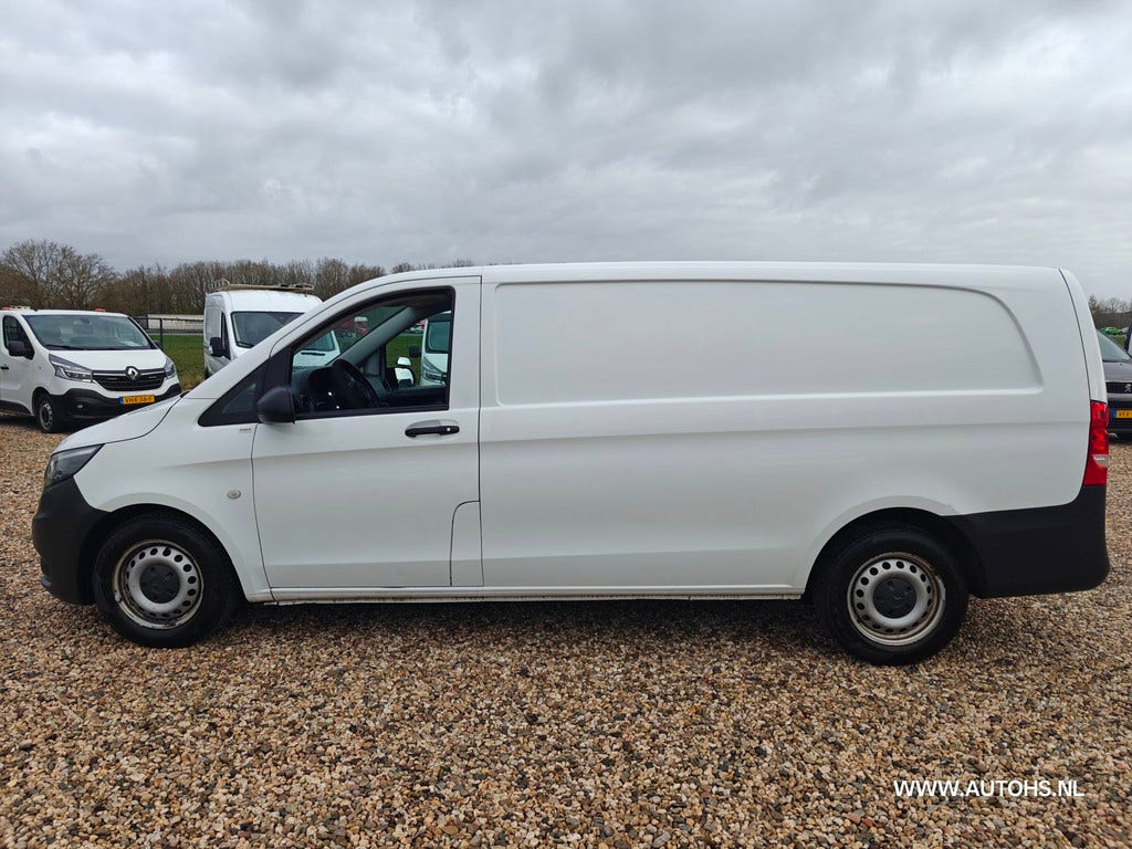Mercedes-Benz Vito (2)