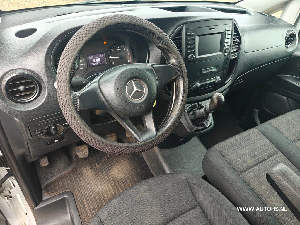 Mercedes-Benz Vito (13)