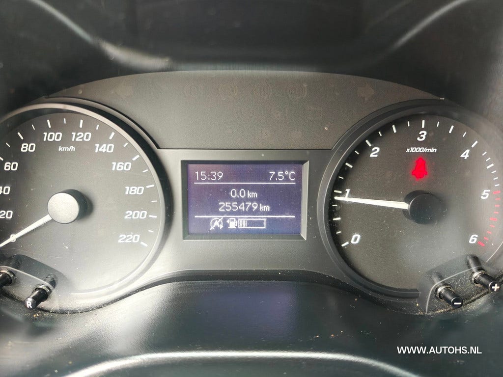 Mercedes-Benz Vito (15)