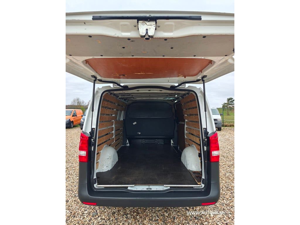 Mercedes-Benz Vito (18)