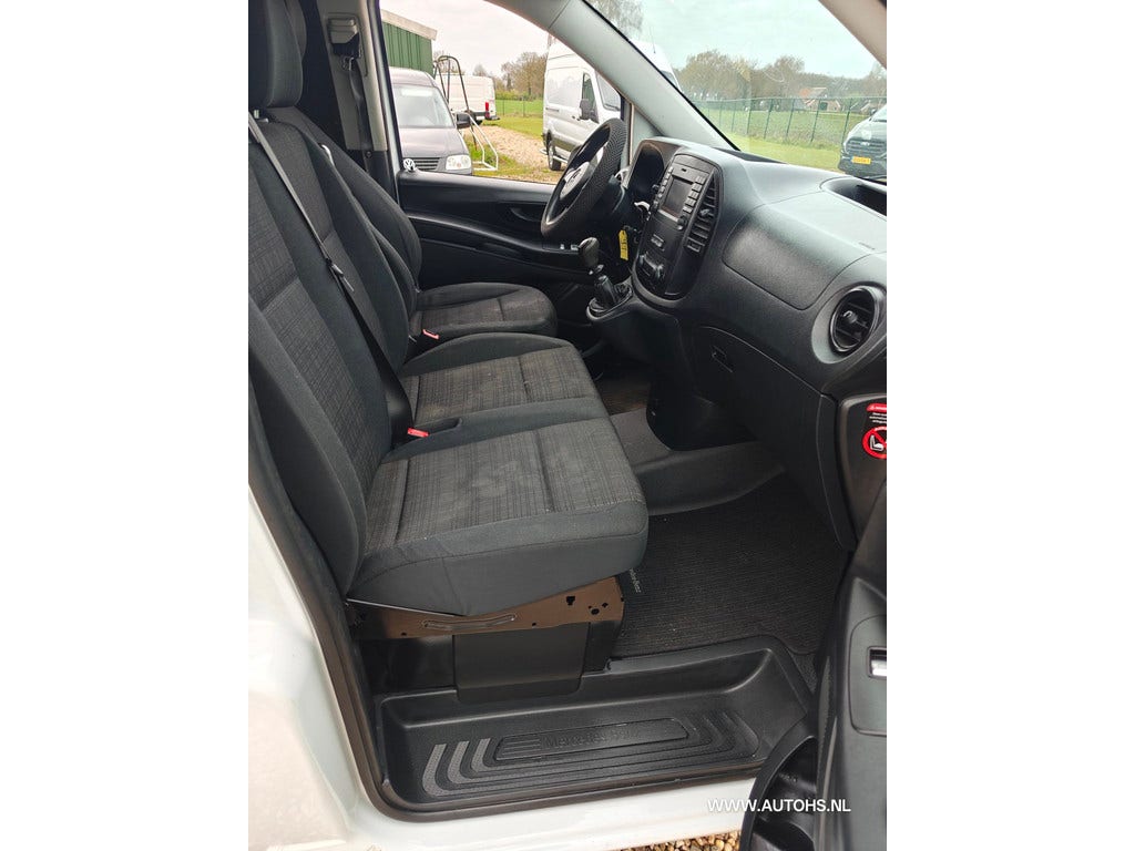 Mercedes-Benz Vito (20)