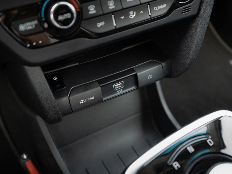 Kia e-Niro (22)