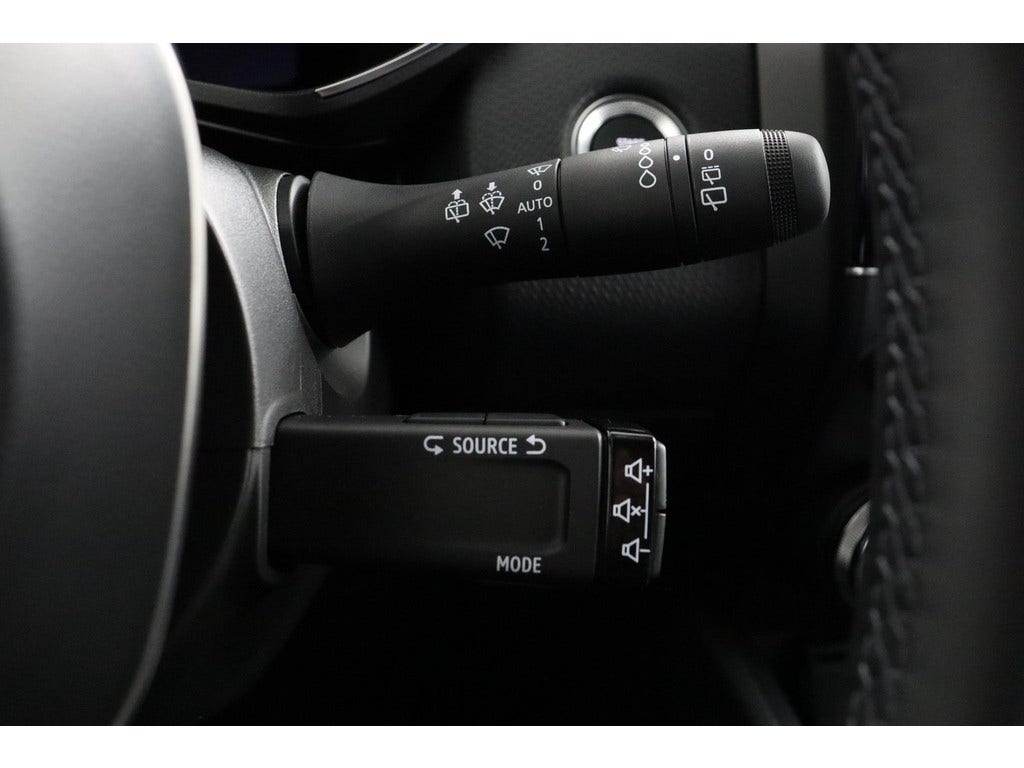 Mitsubishi Colt (17)