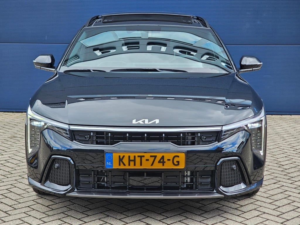 Kia K4 (4)