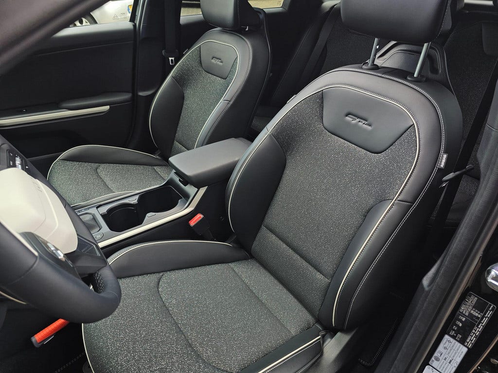 Kia K4 (13)