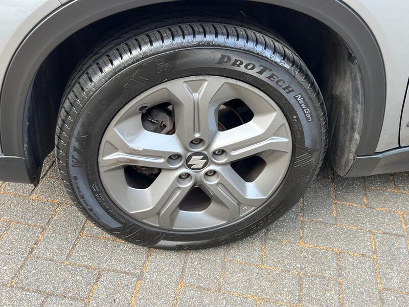 Suzuki Vitara (10)