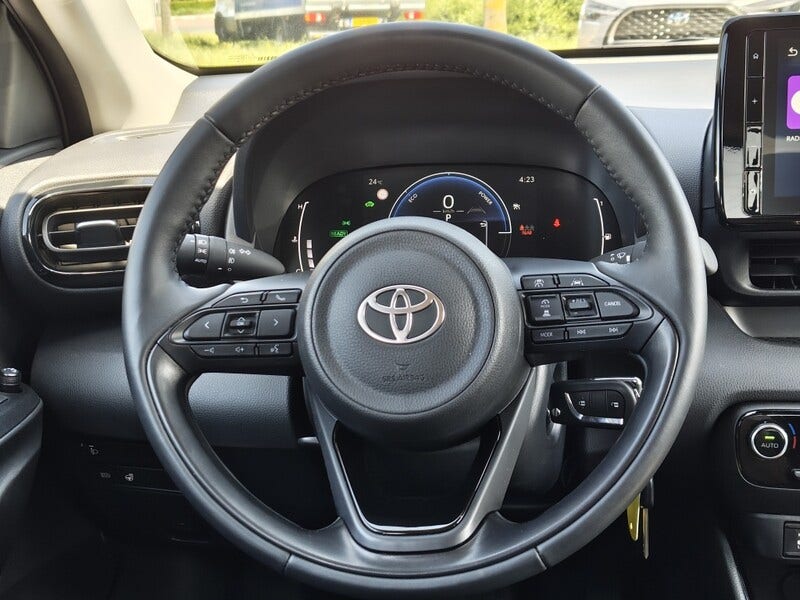 Toyota Yaris (9)