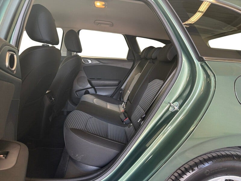 Kia Ceed Sportswagon (13)