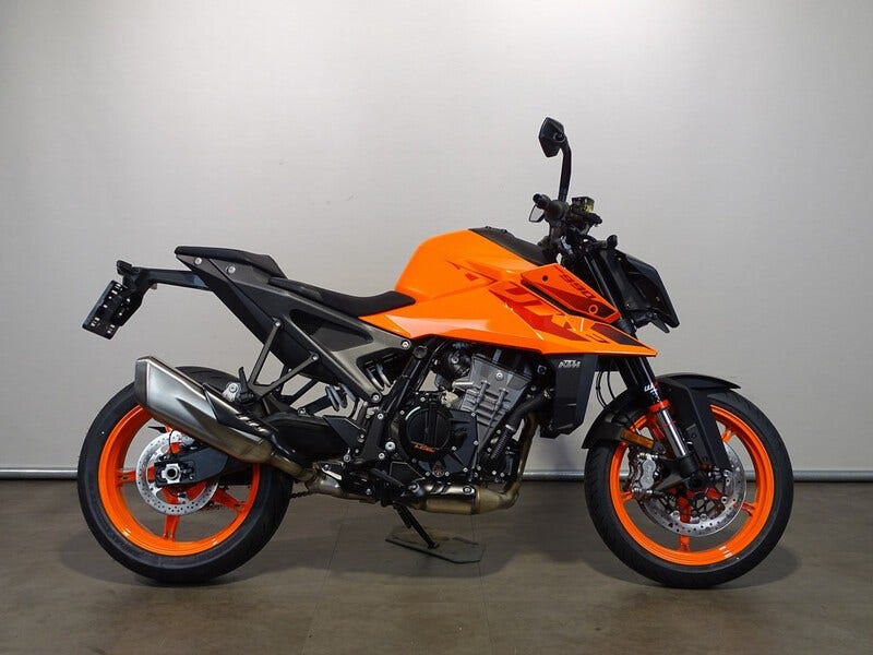 KTM 990