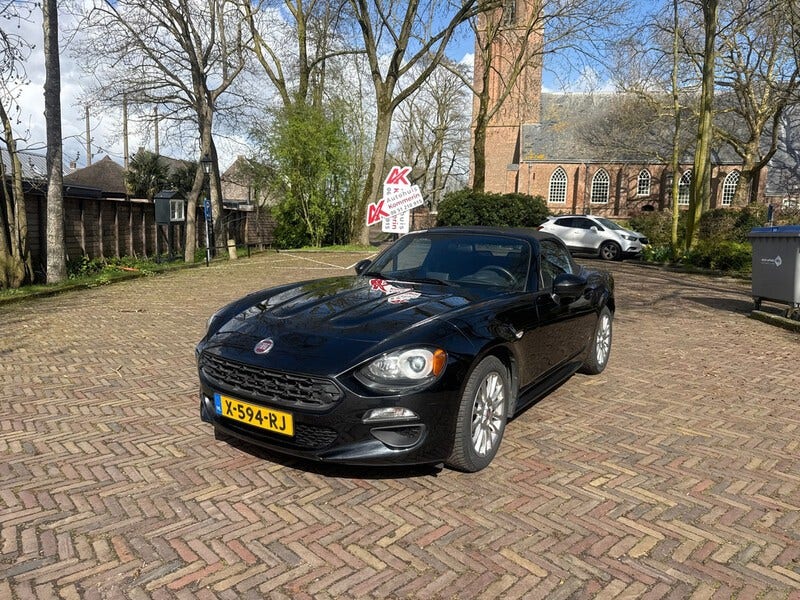 Fiat 124 Spider