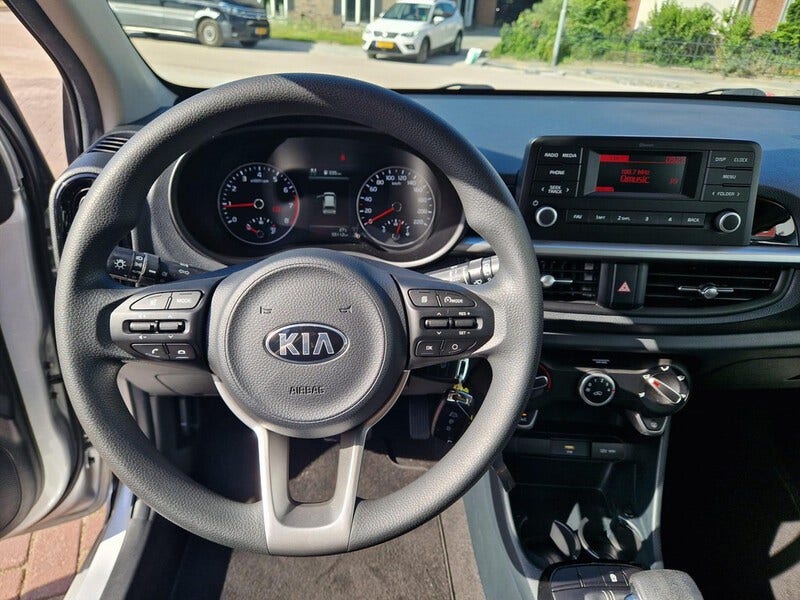 Kia Picanto (14)