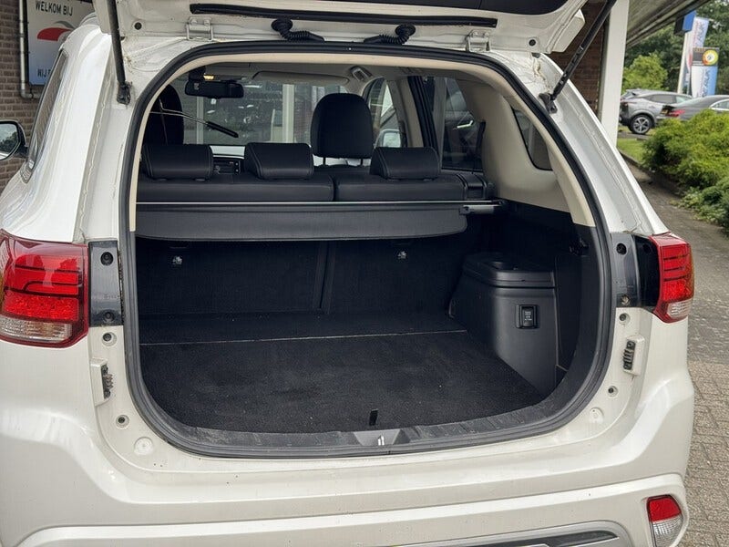 Mitsubishi Outlander (5)