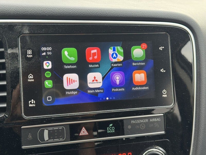 Mitsubishi Outlander (18)