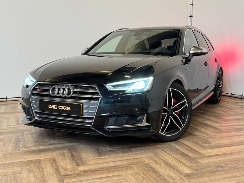 Audi S4