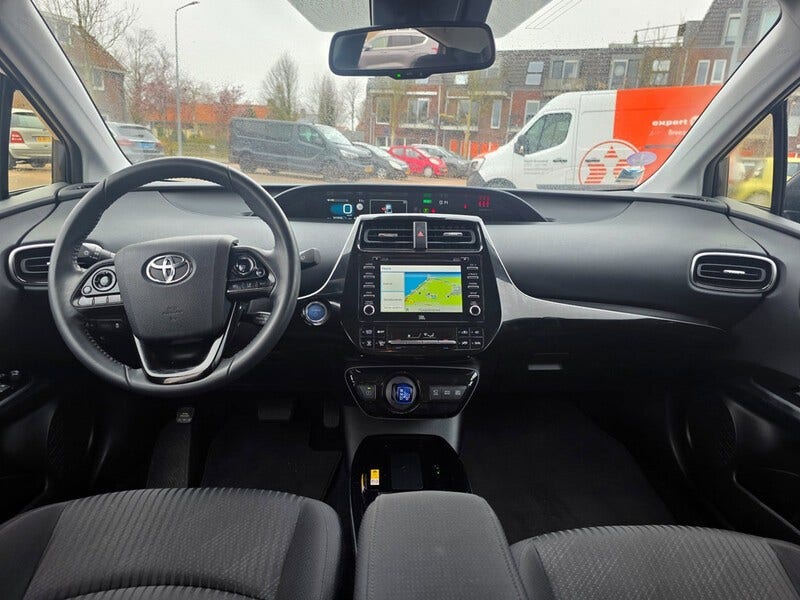 Toyota Prius (16)