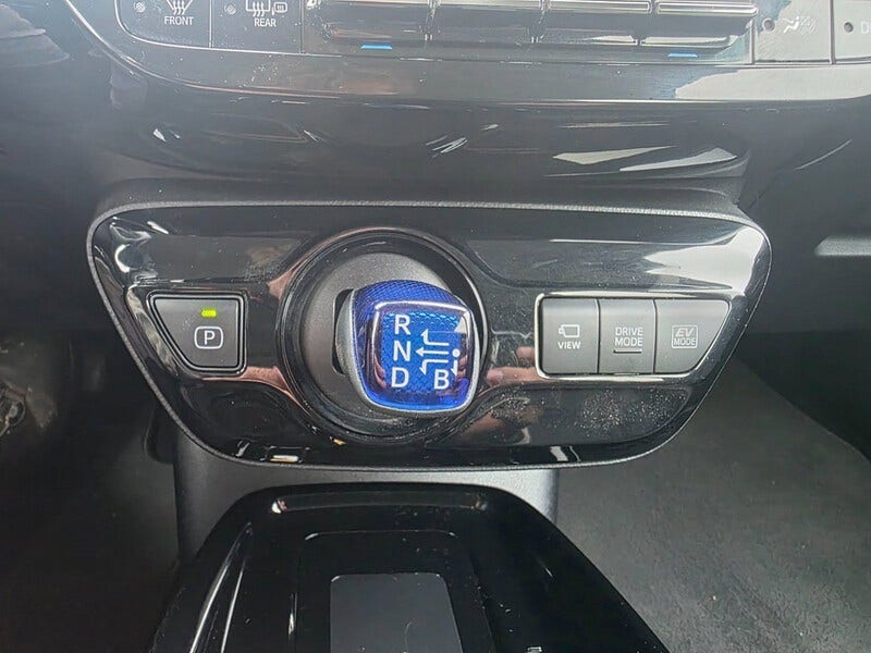 Toyota Prius (23)