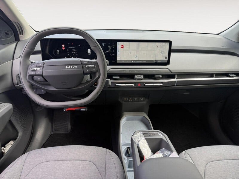 Kia EV3 (12)