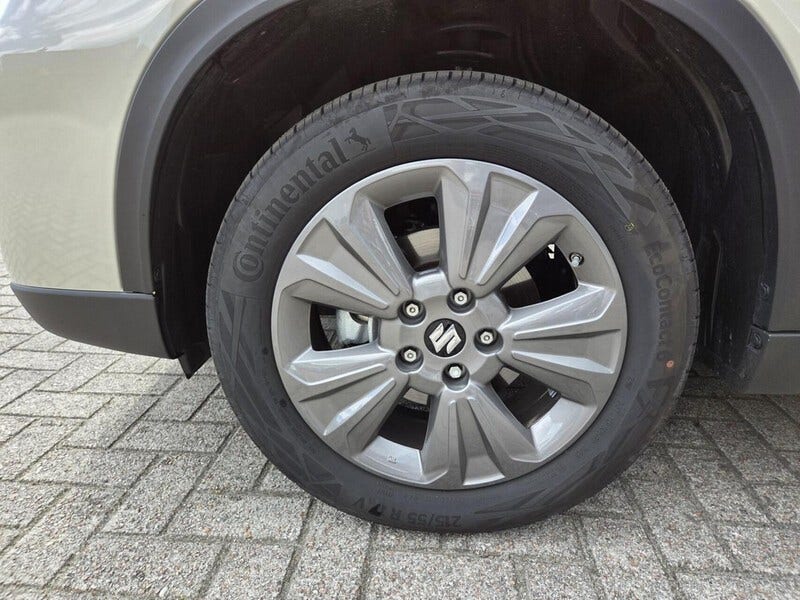 Suzuki Vitara (6)