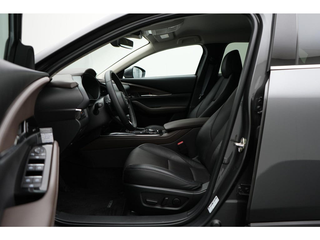 Mazda CX-30 (12)