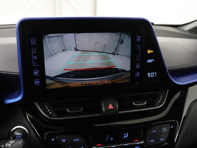Toyota C-HR (15)
