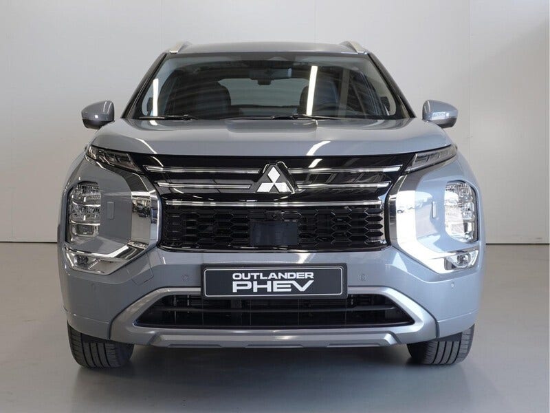 Mitsubishi Outlander (5)
