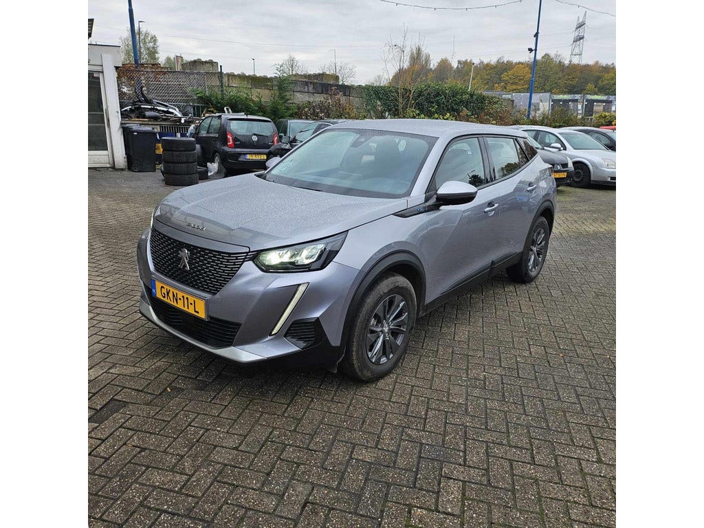 Peugeot e 2008
