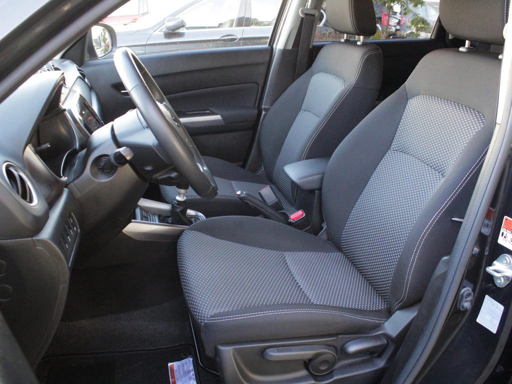 Suzuki Vitara (5)
