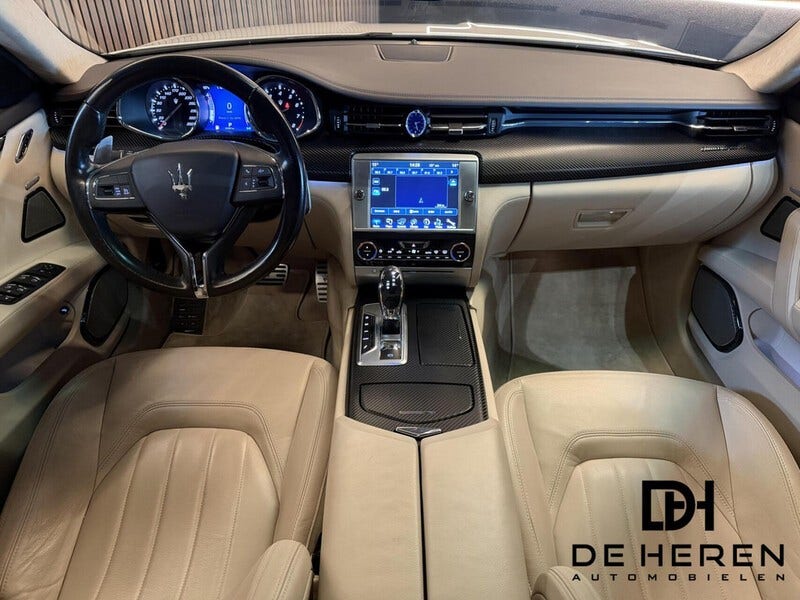 Maserati Quattroporte