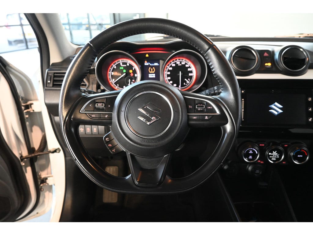 Suzuki Swift (6)