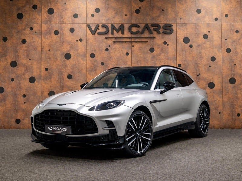 Aston Martin DBX