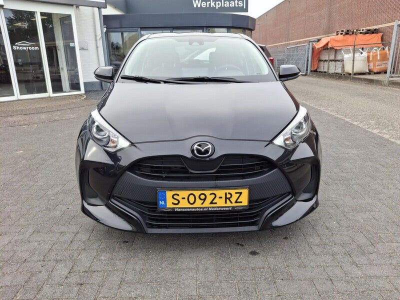 Mazda 2 Hybrid (9)