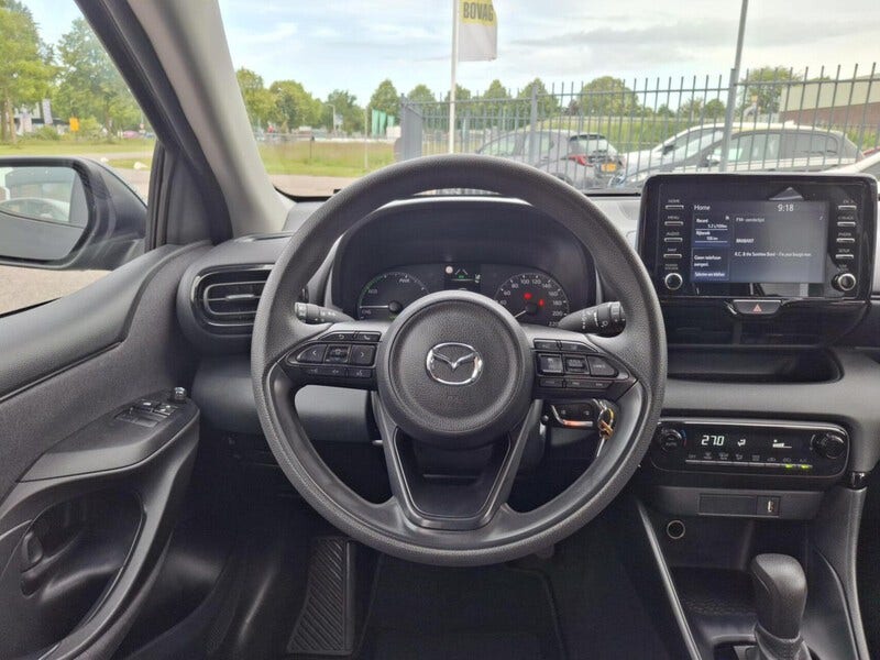 Mazda 2 Hybrid (10)