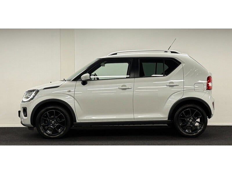 Suzuki Ignis (2)