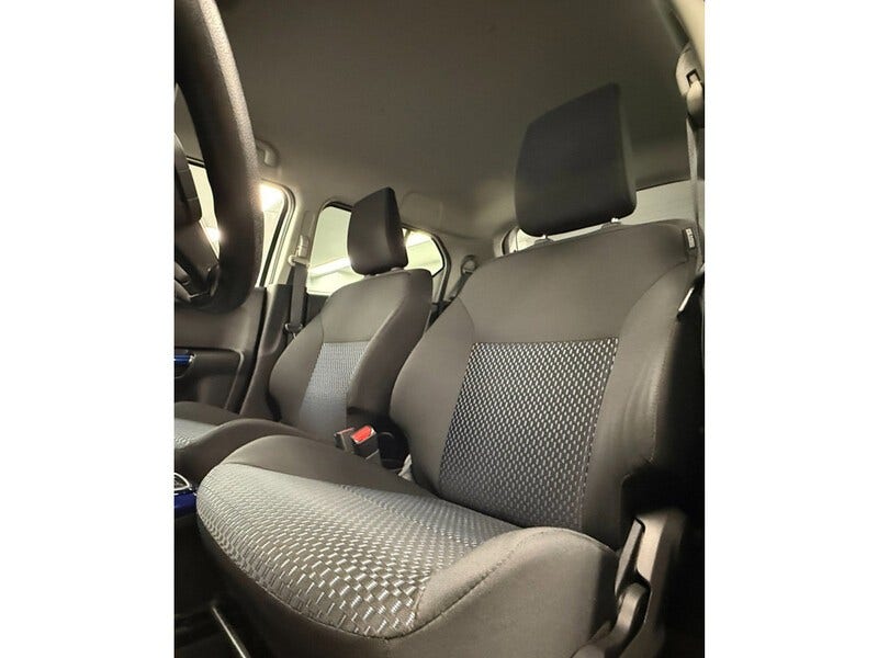 Suzuki Ignis (8)