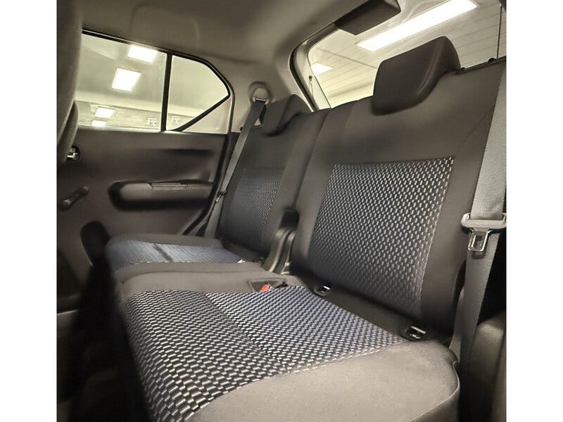 Suzuki Ignis (18)