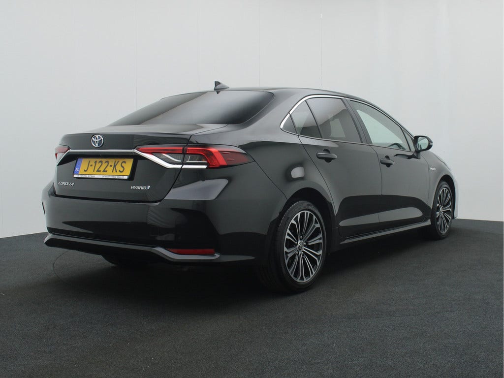 Toyota Corolla (5)