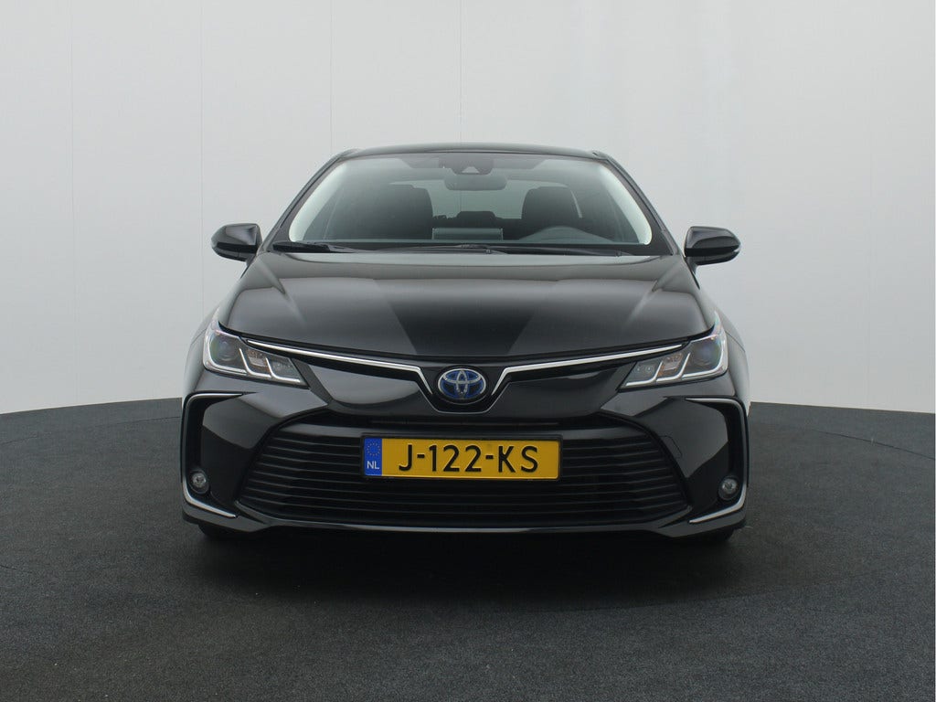 Toyota Corolla (8)