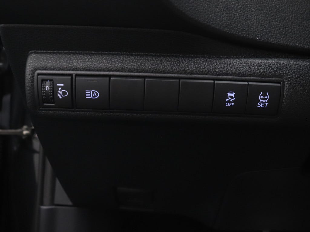 Toyota Corolla (10)
