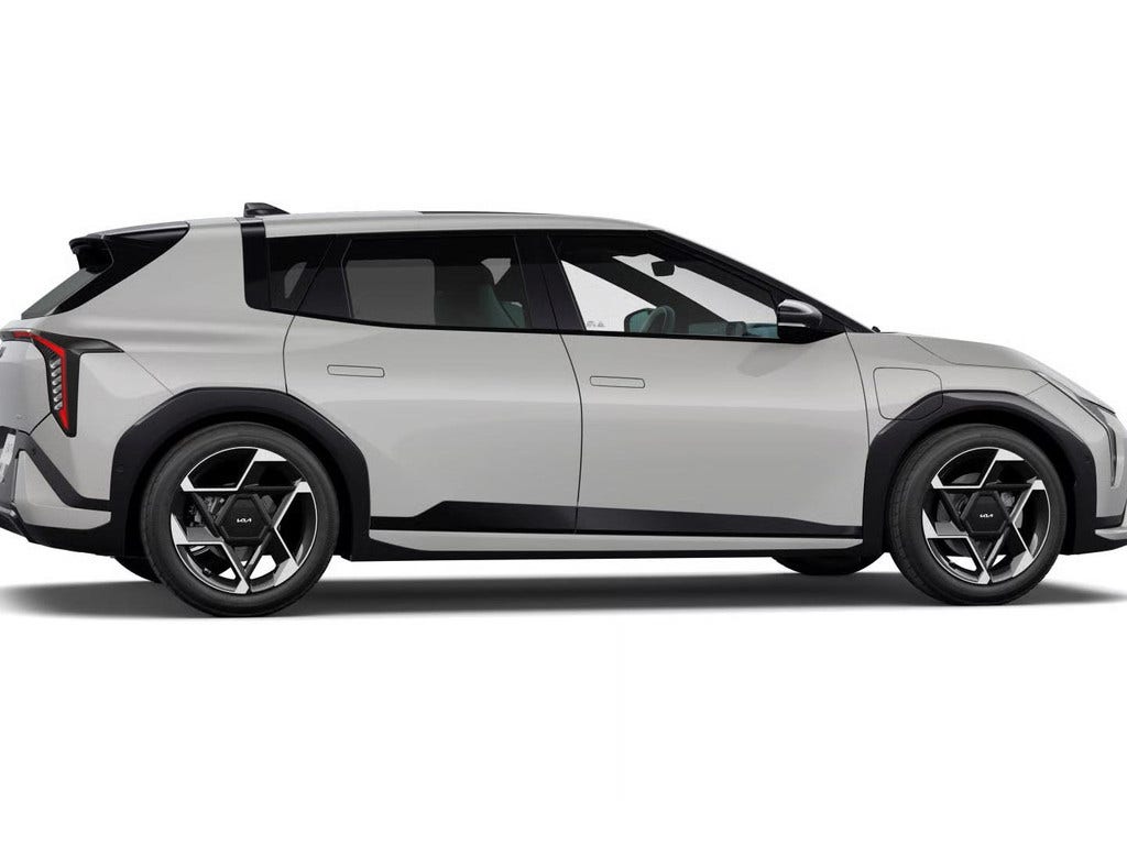 Kia EV4 (8)