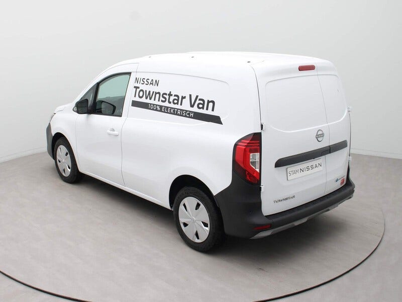 Nissan Townstar (11)